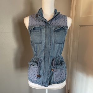 Sleeveless Denim Utility Vest